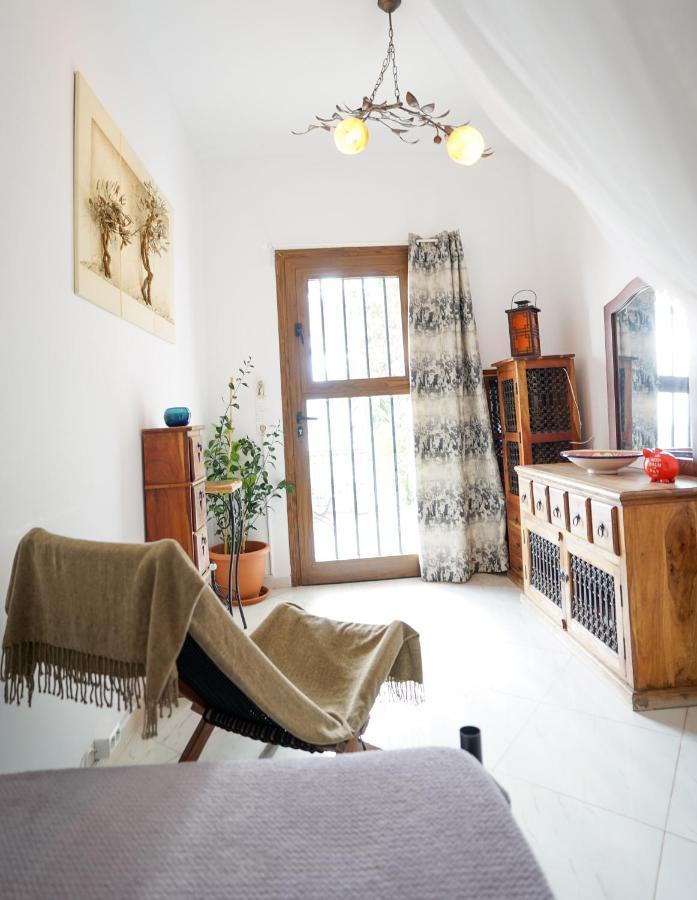 Fira Central Apartments With Veranda 외부 사진
