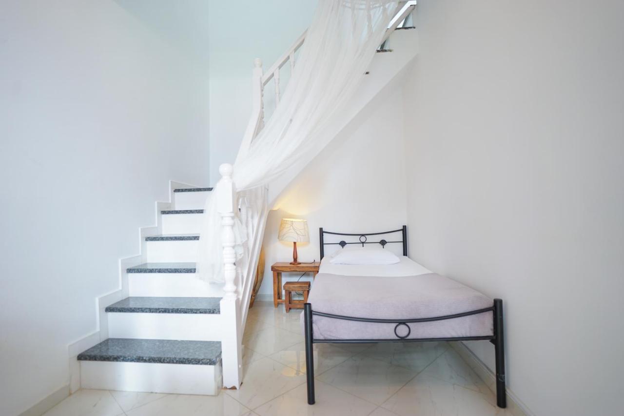 Fira Central Apartments With Veranda 외부 사진