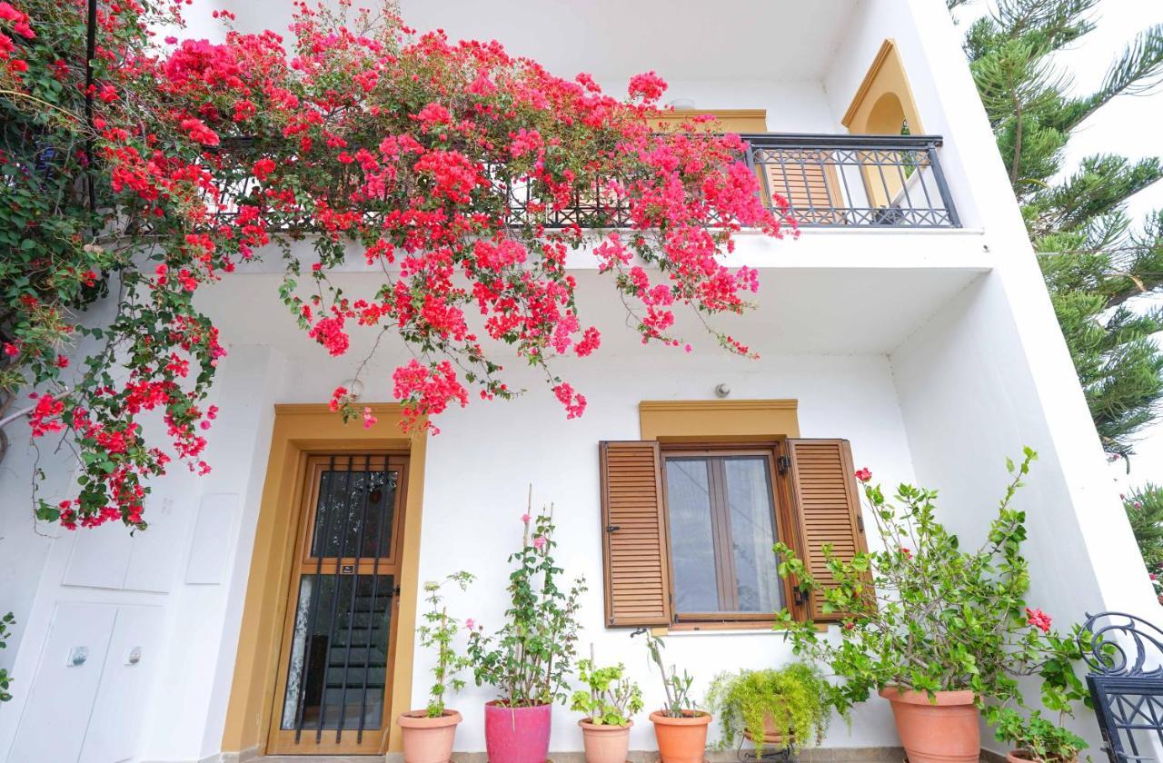 Fira Central Apartments With Veranda 외부 사진