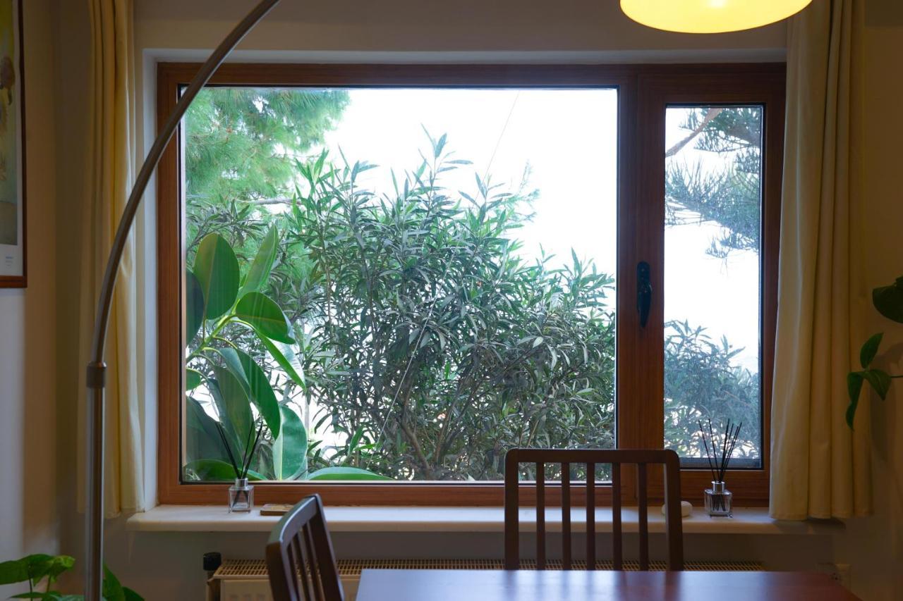 Fira Central Apartments With Veranda 외부 사진
